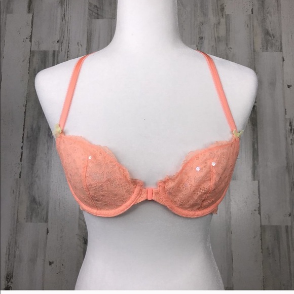 NWOT Victoria’s Secret Angels unlined Demi 34B - Picture 2 of 5